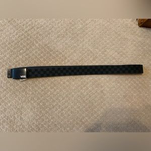 45 1/2 inch vans belt